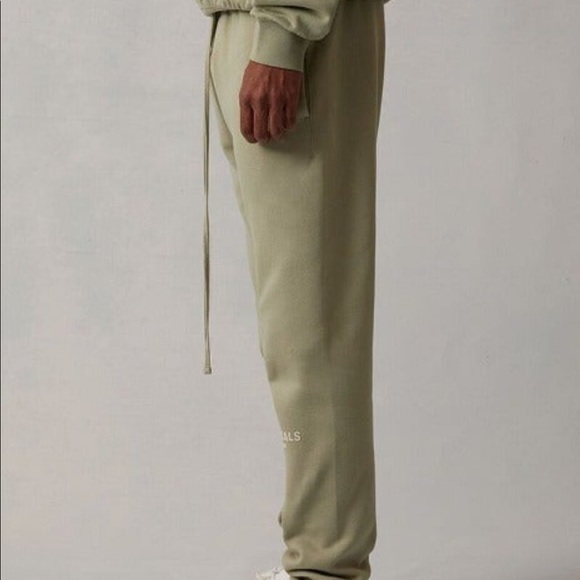 Essentials Fear Of God Sea Foam Sweatpants Size M - Picture 2 of 6